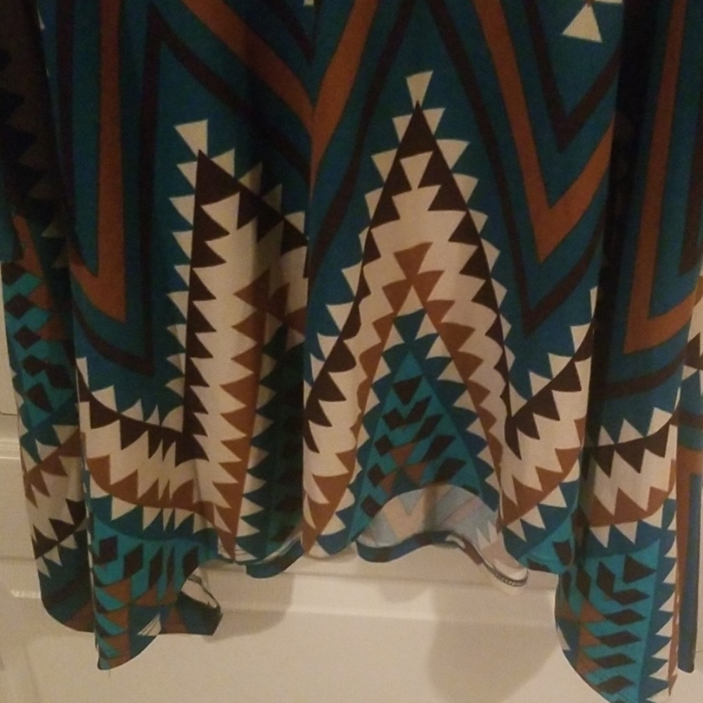 Dress - Picture 3 of 5